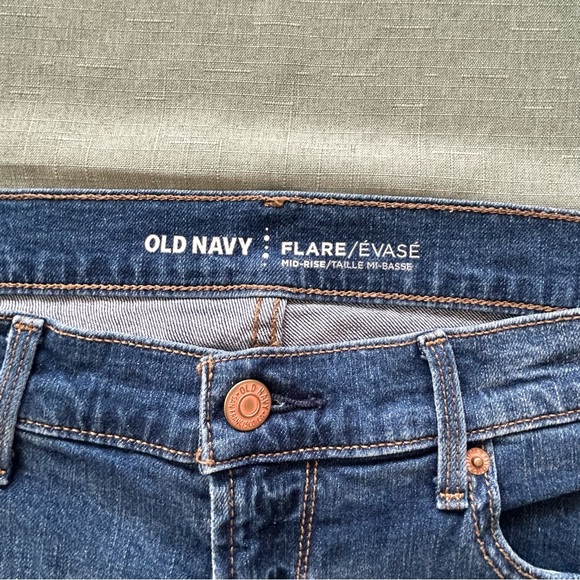 Old Navy Dark Blue Mid-Rise Jeans - Picture 2 of 11